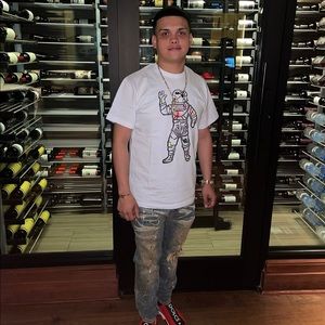 Meet your Posher, Luis